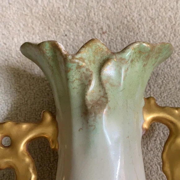 Vintage Victorian Porcelain Vase Gold Green Purple 8 1/2” - Picture 9 of 10